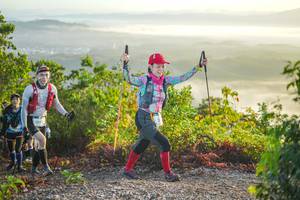 BIB: 201
                            <button type="button" onclick="openModal(21875059)" class="btn btn-primary btn-sm float-right btn-popup" data-toggle="modal" data-target=".modal-high-quality">
                        <i class="fas fa-shopping-cart"></i> Add to Cart
                    </button>
                                            <button type="button" onclick="isThisMe(21875059, true)" class="btn btn-success btn-sm float-right btn-popup btn-isme hidden" data-toggle="tooltip" data-placement="bottom" title="นี่คือรูปของคุณใช่ไหม คลิกที่นี่เพื่อเอาเข้าอัลบั้ม">
                        <i class="fas fa-plus"></i> Add to album
                    </button>
                    <button type="button" onclick="isThisMe(21875059, false)" class="btn btn-warning btn-sm float-right btn-popup btn-isnotme hidden">
                        <i class="fas fa-ban"></i> Remove from album
                    </button>